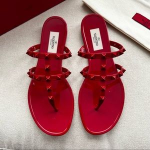 COPY - Valentino ROCKSTUD FLAT SANDAL WITH TONAL STUDS